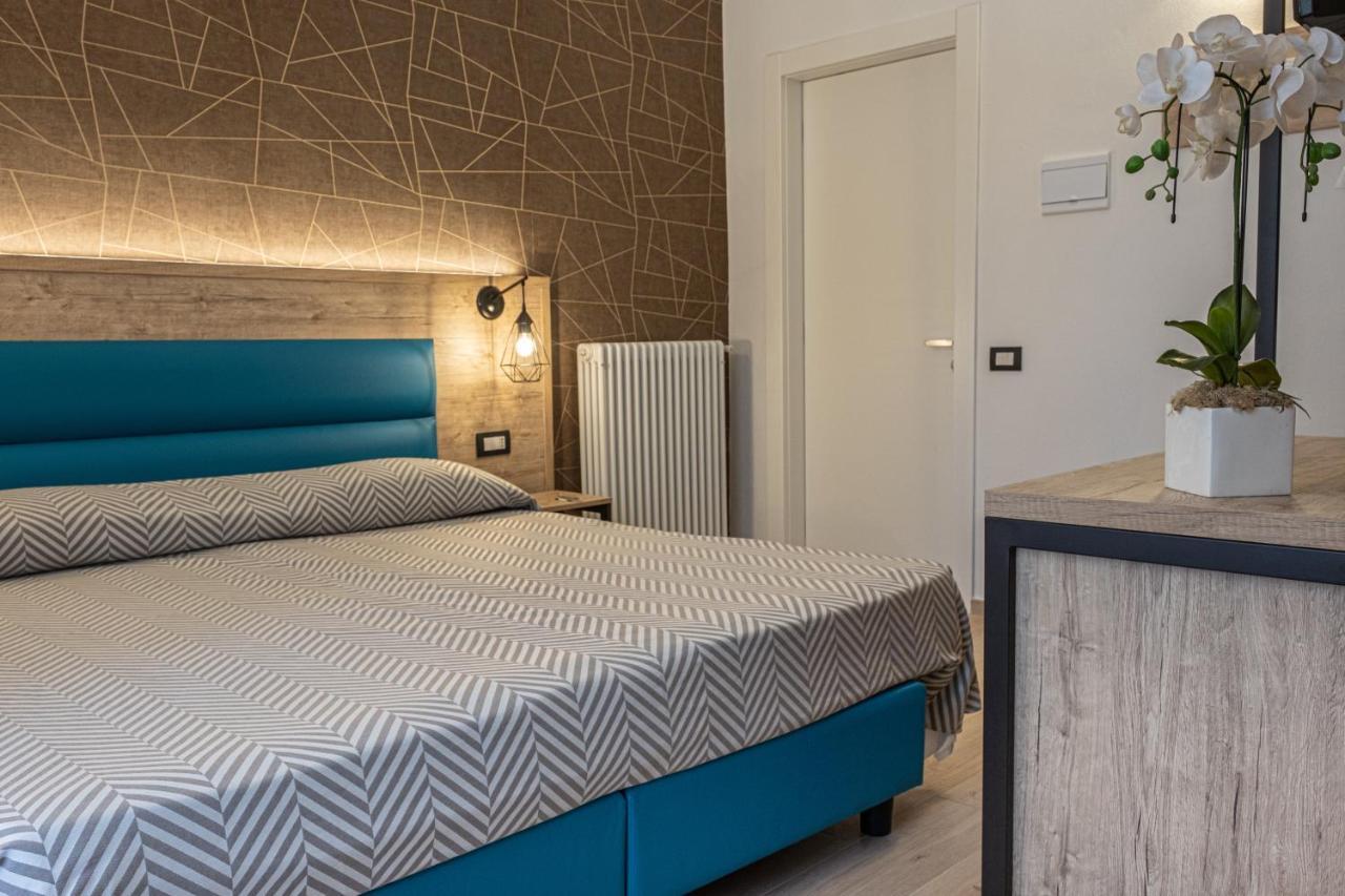 Cuneo Hotel Экстерьер фото